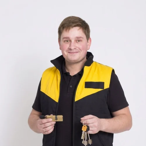 Мастер по замкам в Омске